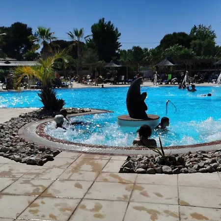 Campsite Les Sables Du Midi 4 Serignan